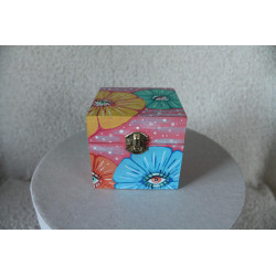 Boite à bijoux en bois peinte